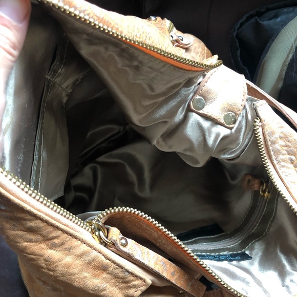 Cynthia Rowley Leather Made in Italy Bag - Picture 7 of 10